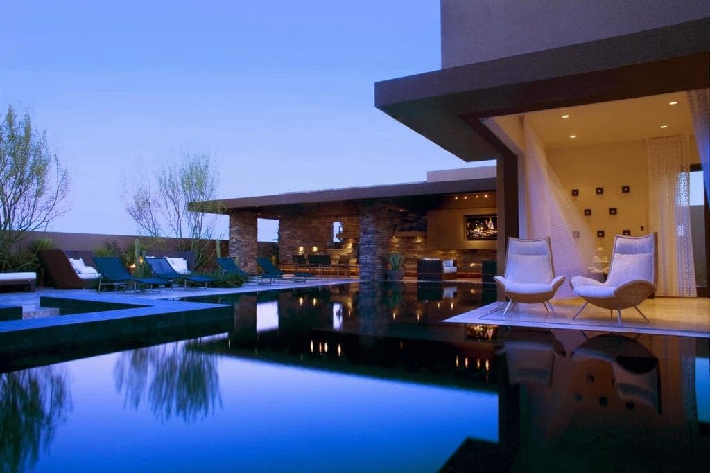 Million Dollar Real Estate Las Vegas / RE/MAX 1% LISTING AGENT 702-508-8262